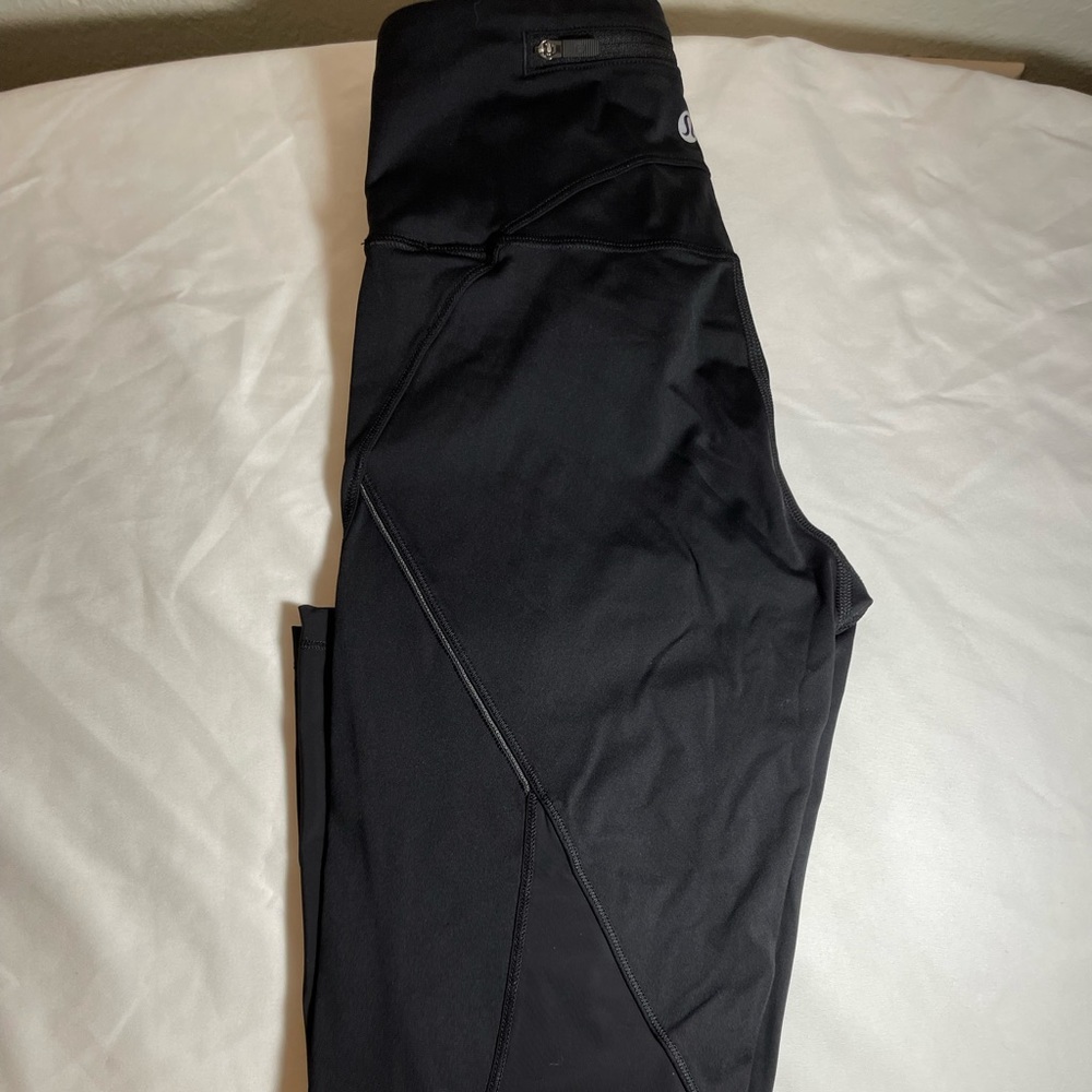 Lululemon pants with mesh size 4